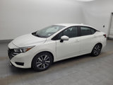 Used 2023 Nissan Versa SV image 2