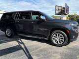 Used 2023 Chevrolet Suburban Premier image 3