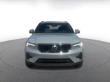 Used 2024 Volvo XC40 B5 Core image 4