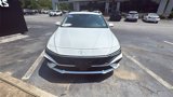 Used 2024 Hyundai Elantra SEL image 4