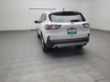 Used 2022 Ford Escape SE image 6