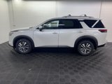 New 2025 Nissan Pathfinder SL w/ Black Appearance Package image 4
