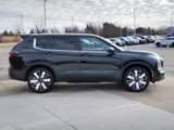 New 2025 Mitsubishi Outlander SE image 4