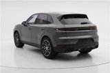 Used 2024 Porsche Cayenne image 3