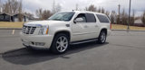 Used 2011 Cadillac Escalade ESV Luxury image 2