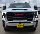 New 2025 GMC Sierra 2500 Pro image 3