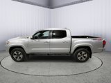 Used 2019 Toyota Tacoma TRD Sport image 4