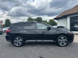 Used 2020 Nissan Pathfinder Platinum image 4