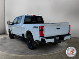 Used 2023 Ford F350 4x4 Crew Cab Super Duty image 3