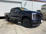 Used 2023 Ford F250 4x4 Crew Cab Super Duty image 3