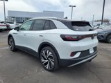 New 2025 Volkswagen ID.4 Pro S Plus image 3