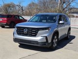 Used 2025 Honda Pilot EX-L image 3