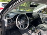 Used 2025 Audi Q5 e Premium Plus image 4