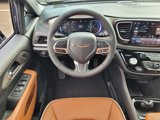 New 2025 Chrysler Pacifica Pinnacle image 5