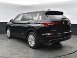 New 2025 Mitsubishi Outlander ES image 3