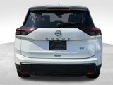 Used 2024 Nissan Rogue SV image 4