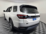New 2025 Honda Pilot EX-L image 5