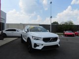Used 2025 Volvo XC40 B5 Core image 4