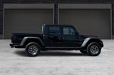 New 2025 Jeep Gladiator Rubicon w/ Convenience Group image 3