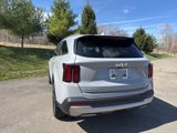 New 2025 Kia Sorento EX image 3