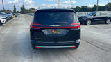 New 2025 Chrysler Pacifica Select image 5