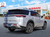 New 2025 Nissan Pathfinder Platinum w/ Cargo Package image 4