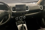 Used 2022 Hyundai Venue Limited image 3