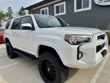 Used 2020 Toyota 4Runner SR5 Premium image 2