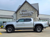 Used 2023 Toyota Tacoma TRD Off-Road image 2