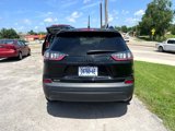 Used 2019 Jeep Cherokee Latitude Plus image 6