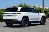 New 2025 Jeep Grand Cherokee Altitude image 4