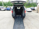 Used 2015 Dodge Grand Caravan SXT image 2