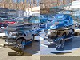 New 2025 Nissan Pathfinder SL w/ SL Premium Package image 2