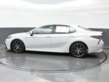 Used 2023 Toyota Camry SE image 3