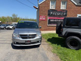 Used 2019 Dodge Grand Caravan SXT image 4