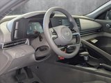 Used 2025 Hyundai Elantra SE image 2