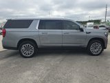 Used 2023 GMC Yukon XL Denali Ultimate image 6
