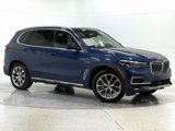 Used 2022 BMW X5 xDrive45e image 2