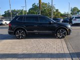 Used 2024 Volkswagen Tiguan SEL R-Line image 3