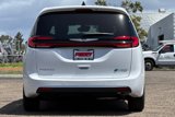 New 2025 Chrysler Pacifica Select image 6