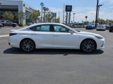 New 2025 Lexus ES 300h w/ Premium Package image 4
