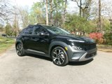 Used 2022 Hyundai Kona Limited image 3