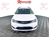 Used 2020 Chrysler Pacifica Touring-L image 2