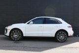 Used 2023 Porsche Macan image 2