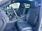 New 2025 Porsche Cayenne Coupe image 5