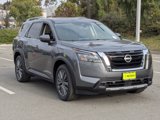 New 2025 Nissan Pathfinder SL w/ SL Premium Package image 3