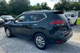 Used 2019 Nissan Rogue SV image 3