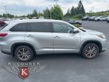 Used 2017 Toyota Highlander XLE image 4