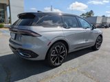 New 2025 Lincoln Nautilus Reserve image 4