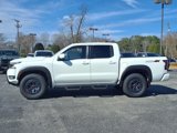 New 2025 Nissan Frontier PRO-4X image 5